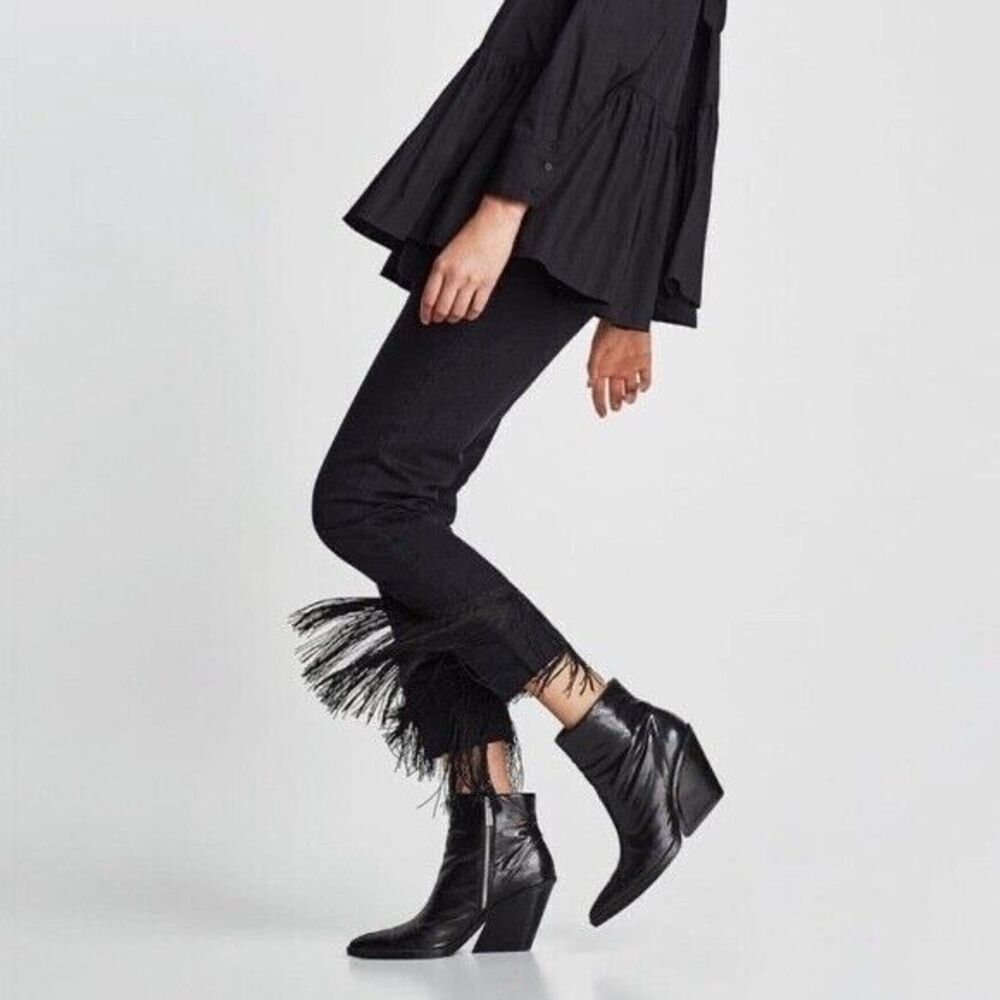 Zara Womens Black Denim High Rise Stretch Fringes Cropped Jeans Dark Wash Size 2